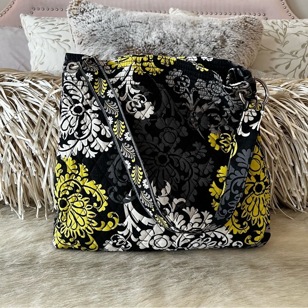 VERA BRADLEY Baroque 2010 Holiday Tote Black Yellow White Y2K 1 Strap Large